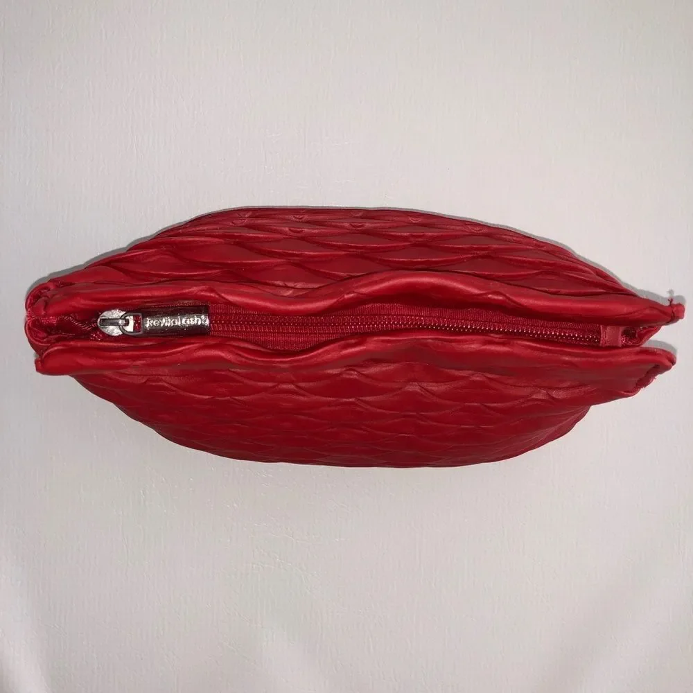 Revitalash red scallop